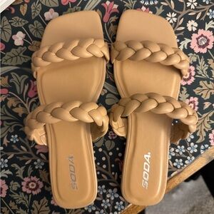Soda Women's Tan Braided Sandals size 9